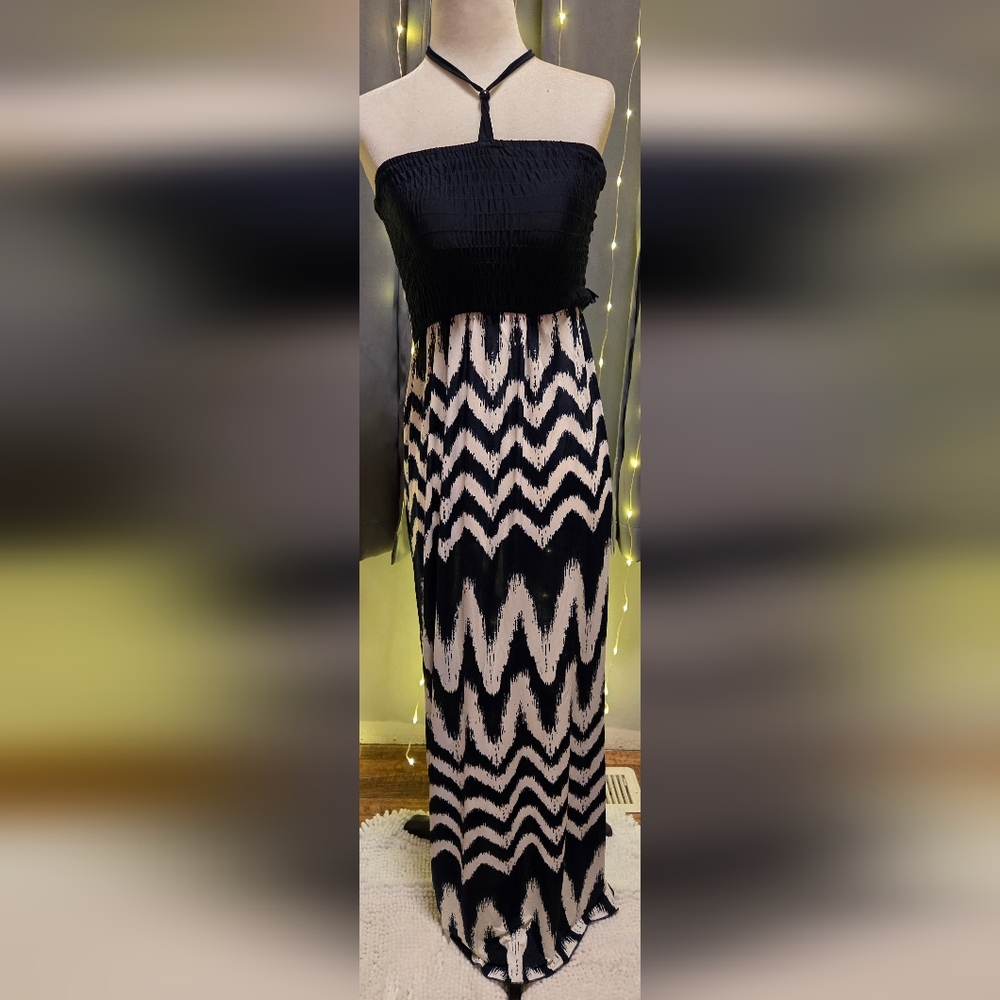 5th & Love Strapless Dark Navy Blue and Cream Maxi Dress